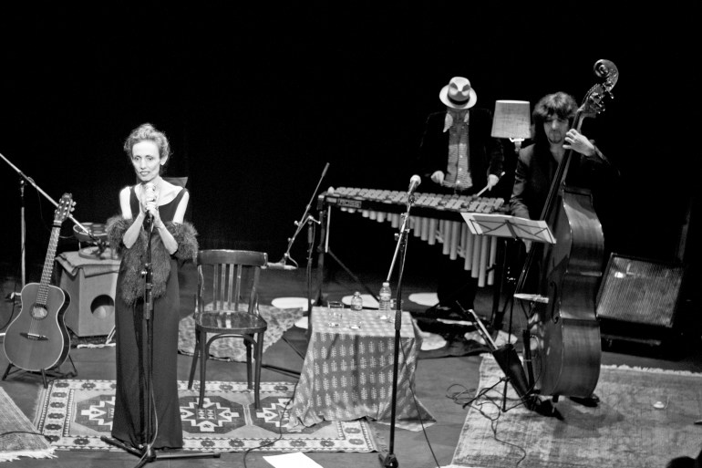 Vilma y los señores ByN